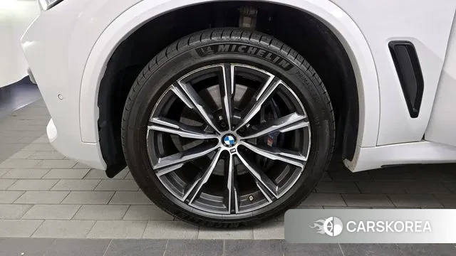 BMW X5 (G05) id 3043938 из Кореи 15