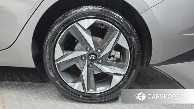 Hyundai Avante (CN7) id 3680517 из Кореи 15