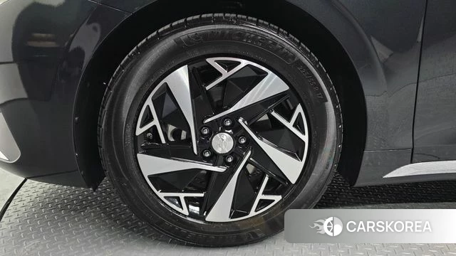 Hyundai The New Grandeur IG Hybrid id 4446280 из Кореи 28