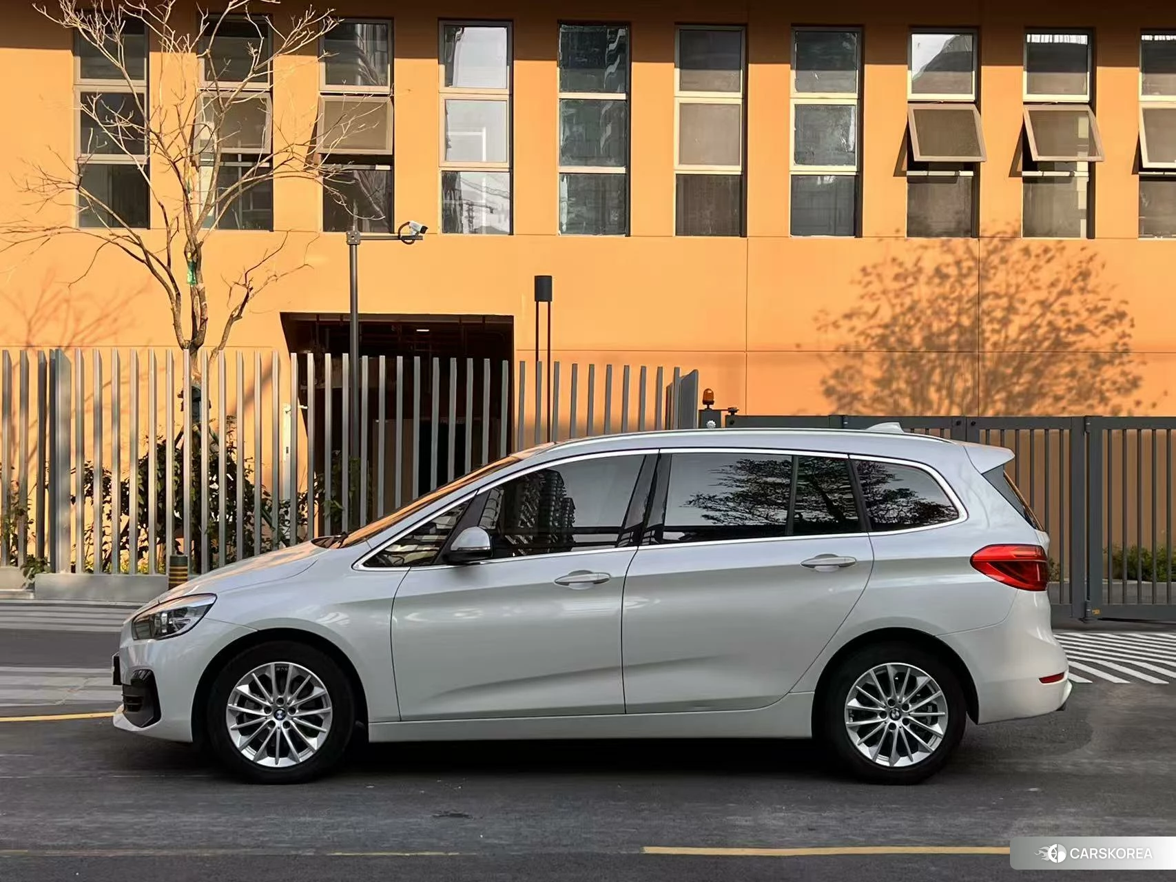 BMW 2 series multifunctional station wagon id 4440897 из Китая 14