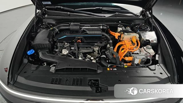 Hyundai Grandeur Hybrid (GN7) id 4880452 из Кореи 33