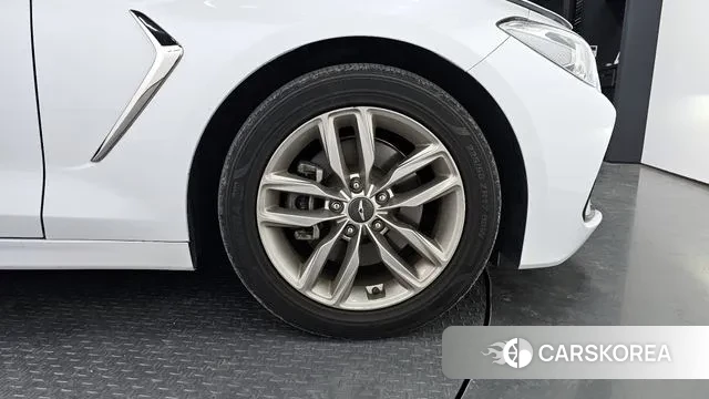 Genesis G70 id 3748446 из Кореи 15