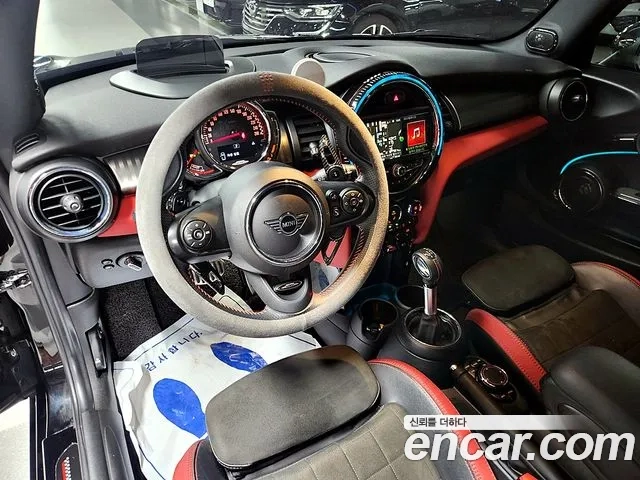 Mini Cooper S 2019 Черный из Кореи, фото 5