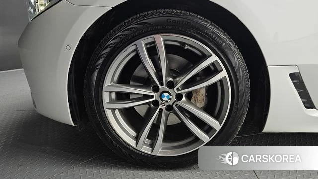 BMW 6 Series GT (G32) id 3852880 из Кореи 15