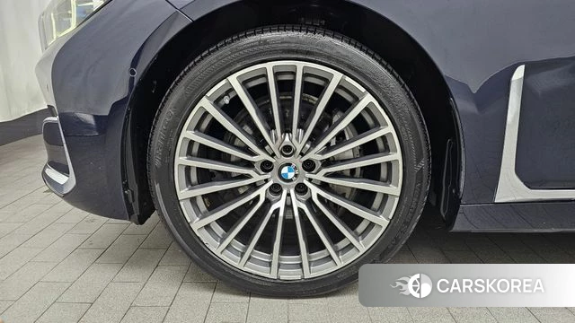 BMW 7 Series (G11) id 3833891 из Кореи 15