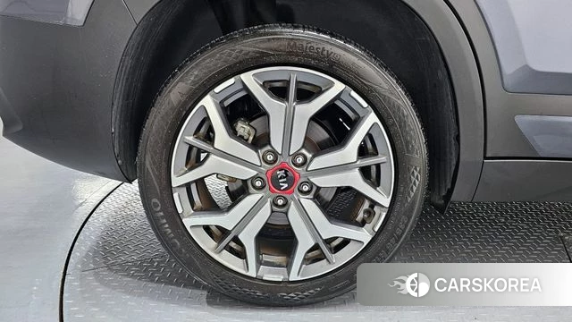 Kia Seltos id 4331354 из Кореи 25