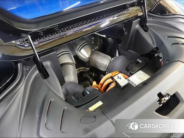 Ferrari 296 GTS id 3104135 из Кореи 15