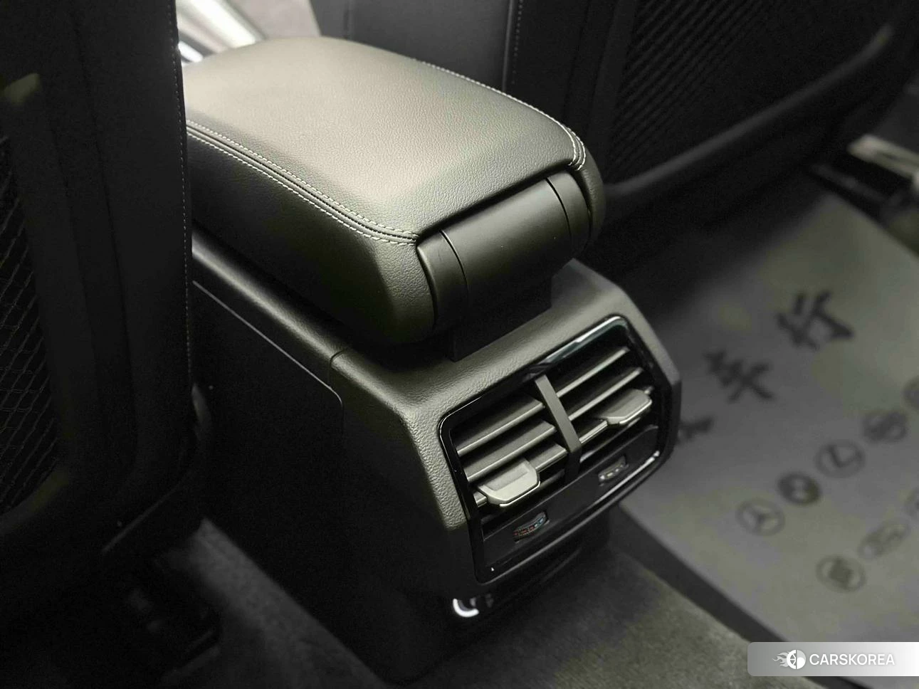 Audi Q3 id 4492928 из Китая 16