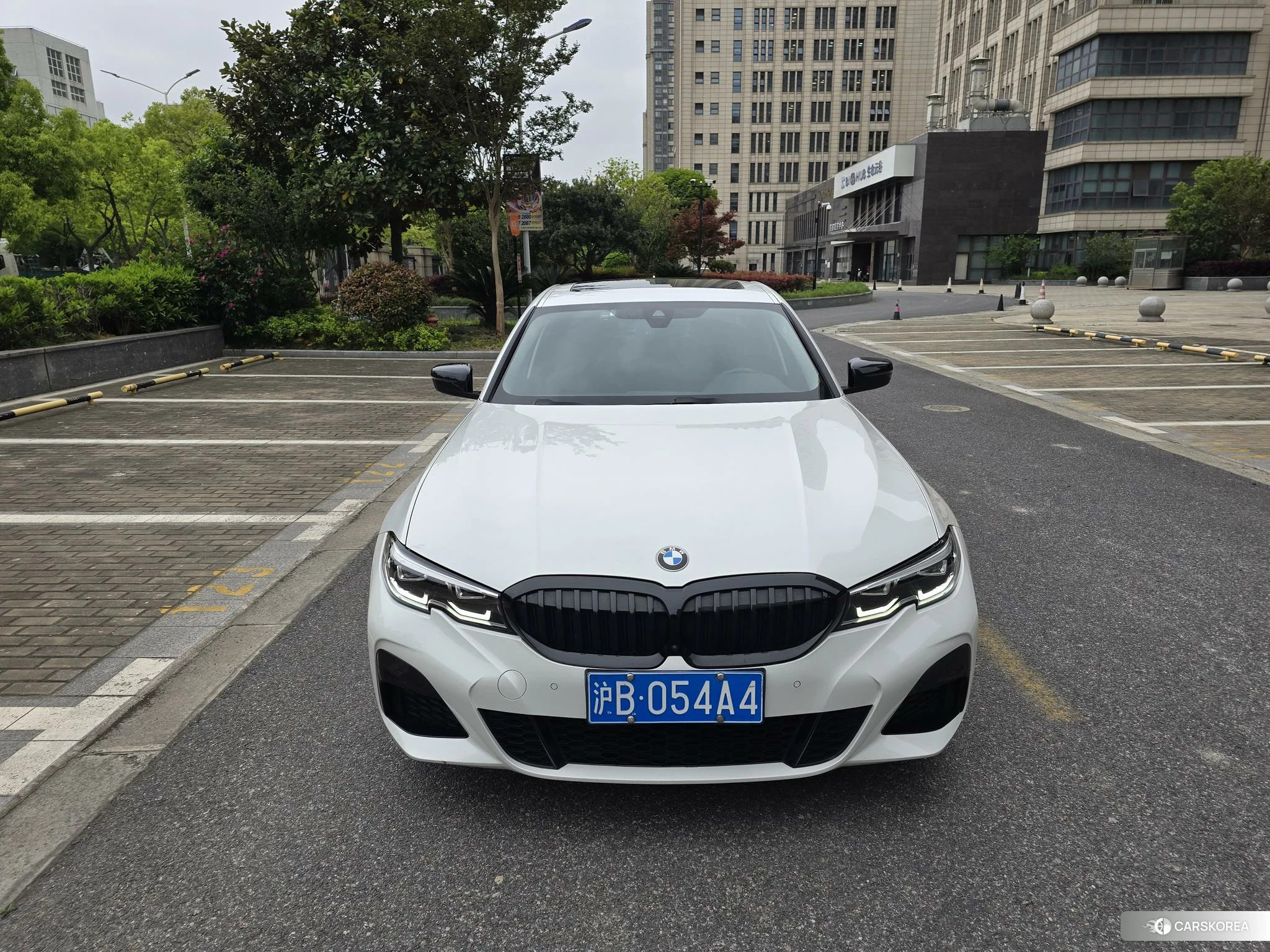 BMW 3 series id 4479353 из Китая 10