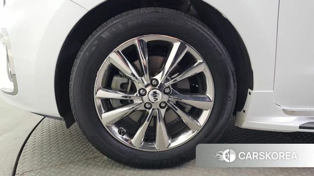 Kia The New Carnival id 4530741 из Кореи 15