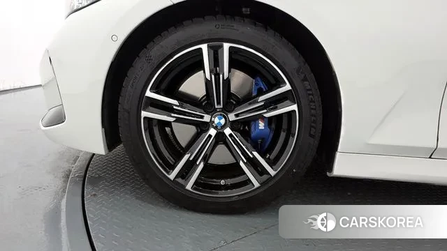 BMW 3 Series (G20) id 3031476 из Кореи 15