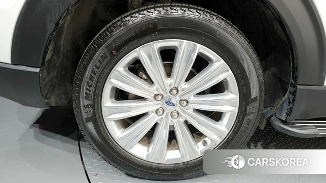 Ford Explorer 6th Generation id 4267384 из Кореи 26