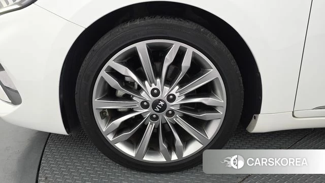 Kia K7 Premier id 4746383 из Кореи 29