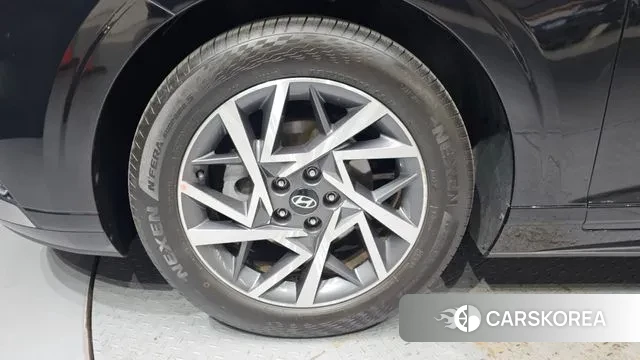 Hyundai Grandeur Hybrid (GN7) id 3707137 из Кореи 15