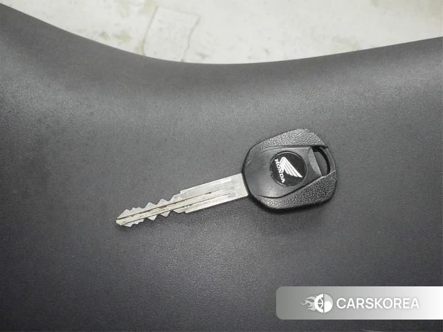 Honda CBR400R id 3946949 из Японии 27