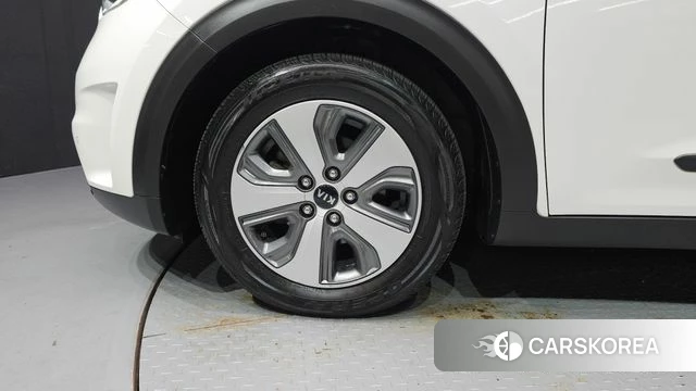 Kia Niro id 4483039 из Кореи 26