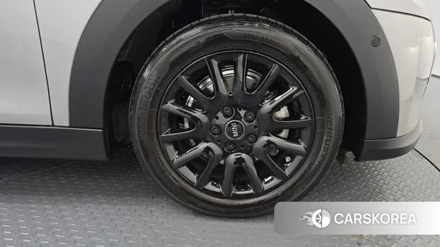 Mini Cooper id 3619960 из Кореи 15