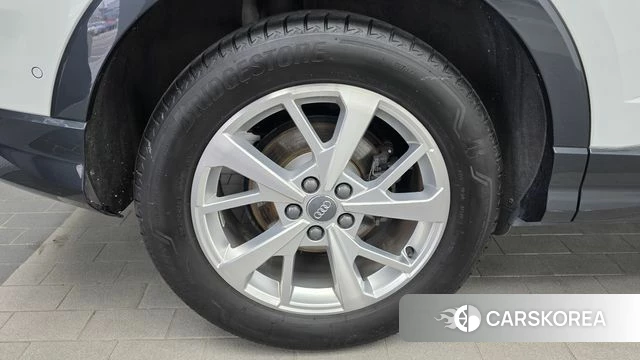 Audi Q3 (F3) id 4717209 из Кореи 26