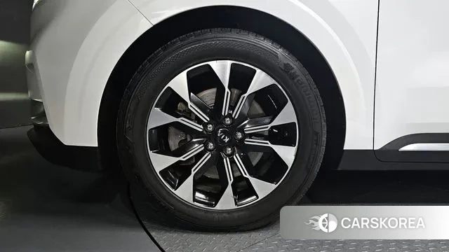 Kia Carnival 4th generation id 3676352 из Кореи 15