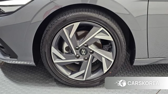 Hyundai The New Avante (CN7) id 4904089 из Кореи 27