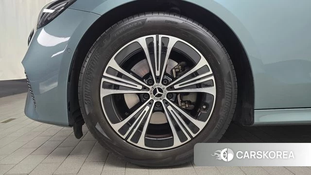 Mercedes-Benz E-Class W214 id 3876536 из Кореи 15