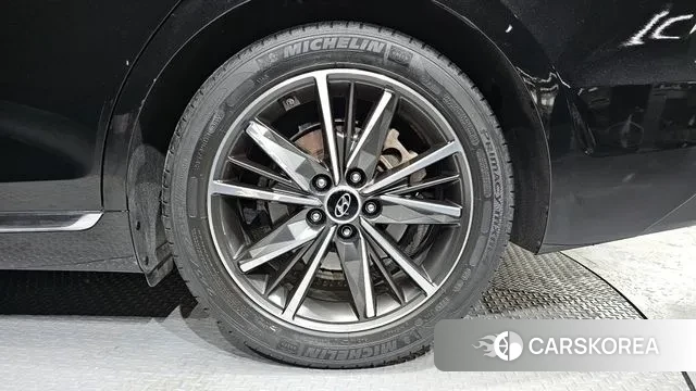 Hyundai The New Grandeur IG id 3728034 из Кореи 15