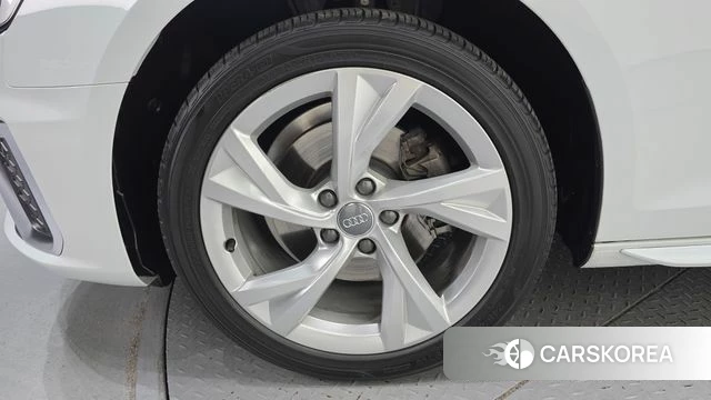 Audi A4 (B9) id 4632136 из Кореи 27