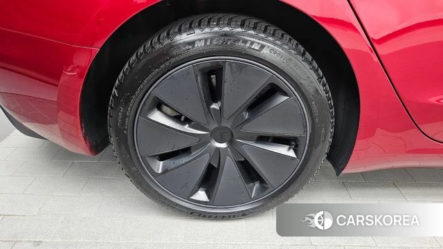 Tesla Model 3 id 4686833 из Кореи 29
