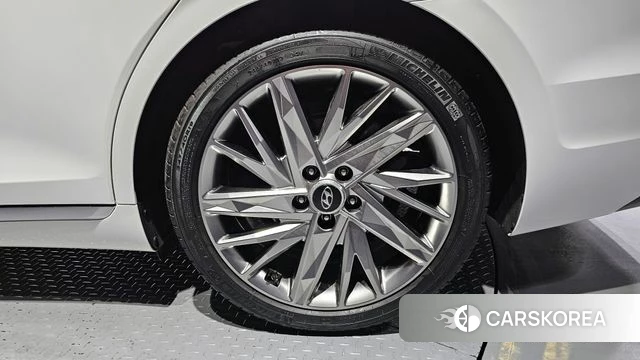 Hyundai The New Grandeur IG id 3911281 из Кореи 15