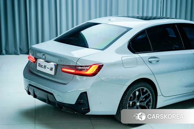 BMW 3 series 2025 Серебристо-серый из Китая, фото 5