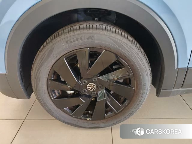 Volkswagen Tuyue id 4272741 из Китая 30