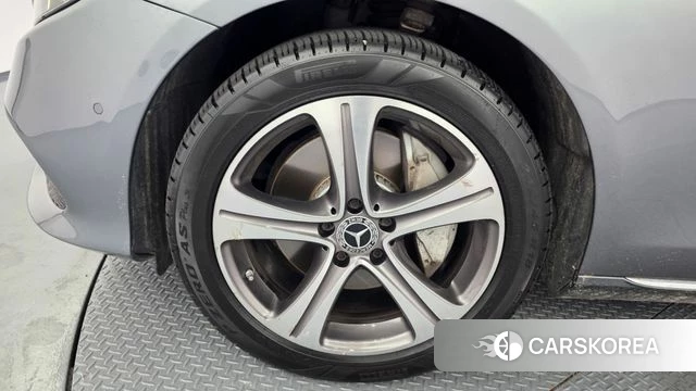 Mercedes-Benz E-Class W213 id 4557743 из Кореи 28