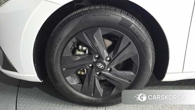 Hyundai Avante Hybrid (CN7) id 4423628 из Кореи 25