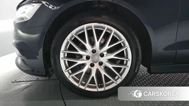 Audi New A6 id 4643053 из Кореи 15