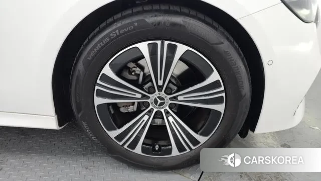 Mercedes-Benz E-Class W214 id 3629120 из Кореи 15