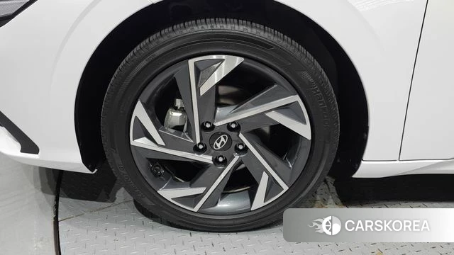 Hyundai The New Avante (CN7) id 3826344 из Кореи 15