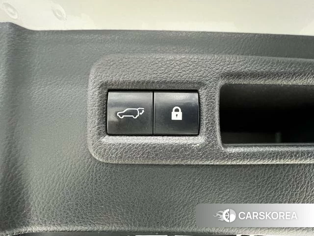 Lexus NX id 4258890 из Китая 19