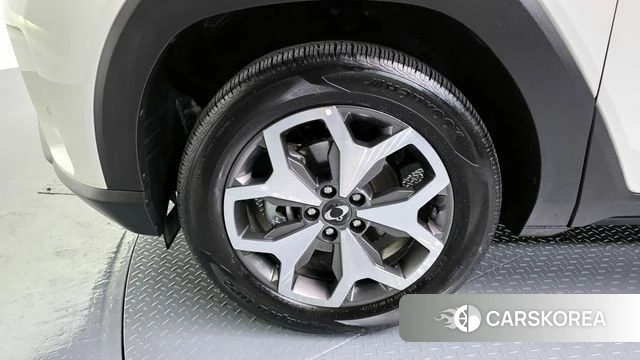 Ssangyong The New Torres id 3831554 из Кореи 15