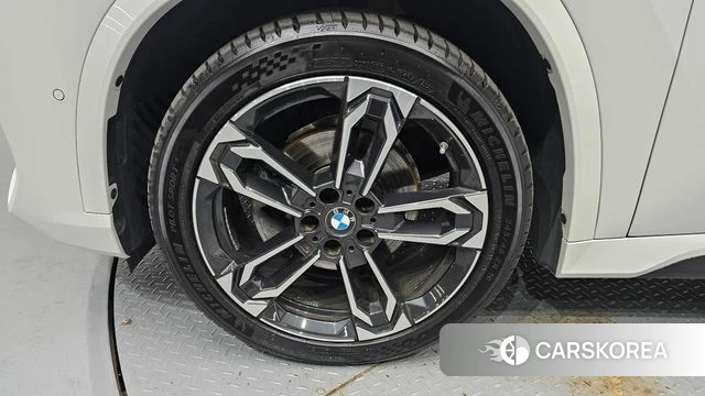 BMW X1 (U11) id 4499387 из Кореи 26