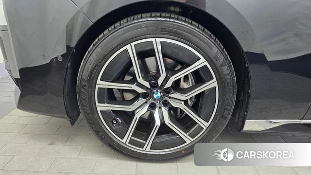 BMW 7 Series (G70) id 4432746 из Кореи 29