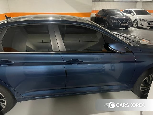 Volkswagen 7th Generation of Jetta 2021 Синий из Кореи, фото 5