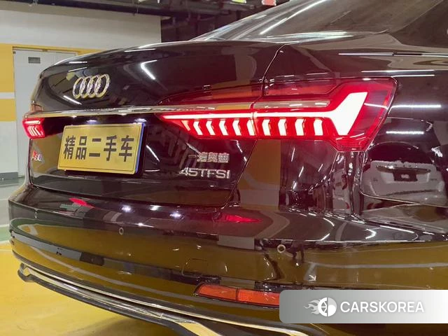 Audi A6L id 4297624 из Китая 35