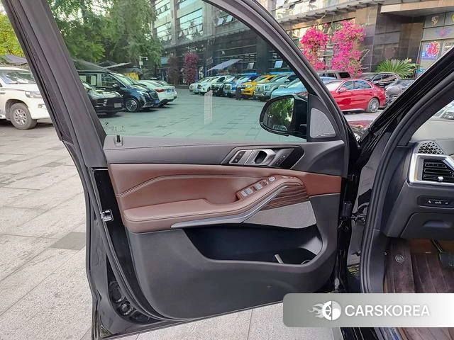 BMW X5 2024 Черный из Китая, фото 6