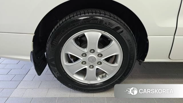 Hyundai The New Grand Starex id 4402738 из Кореи 27