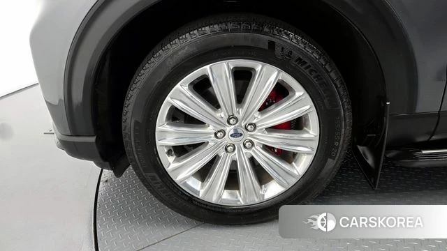 Ford Explorer 6th Generation id 4279971 из Кореи 29
