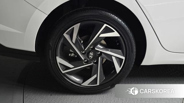 Hyundai The New Avante (CN7) id 4222584 из Кореи 25