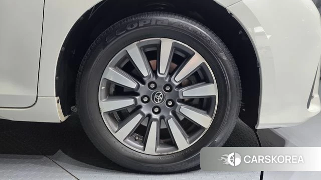 Toyota Sienna id 3880221 из Кореи 15