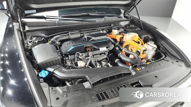 Hyundai Grandeur Hybrid (GN7) id 3864917 из Кореи 15