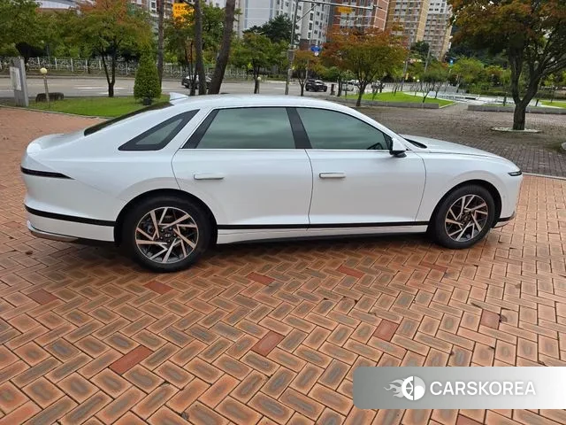 Hyundai Grandeur Hybrid (GN7) id 3241642 из Кореи 15