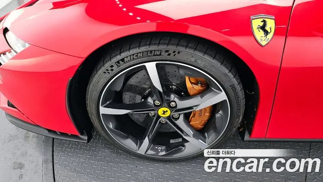 Ferrari SF90 Stradale id 2570734 из Кореи 15